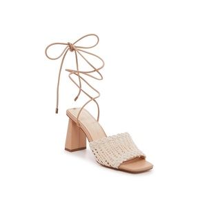 JESSICA SIMPSON ZEMURA HEEL 3.5 HEEL SIZE 6